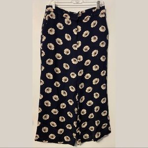 Ann Taylor Size 8 Pants
